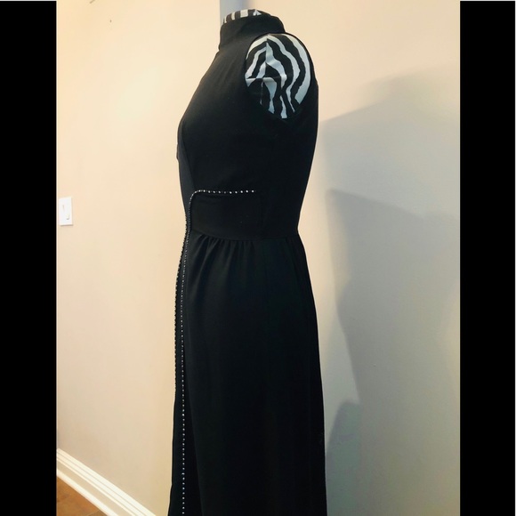 Vintage, Elegant, Handmade Light weight,  dress - Picture 3 of 7